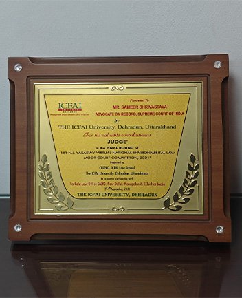 award-07